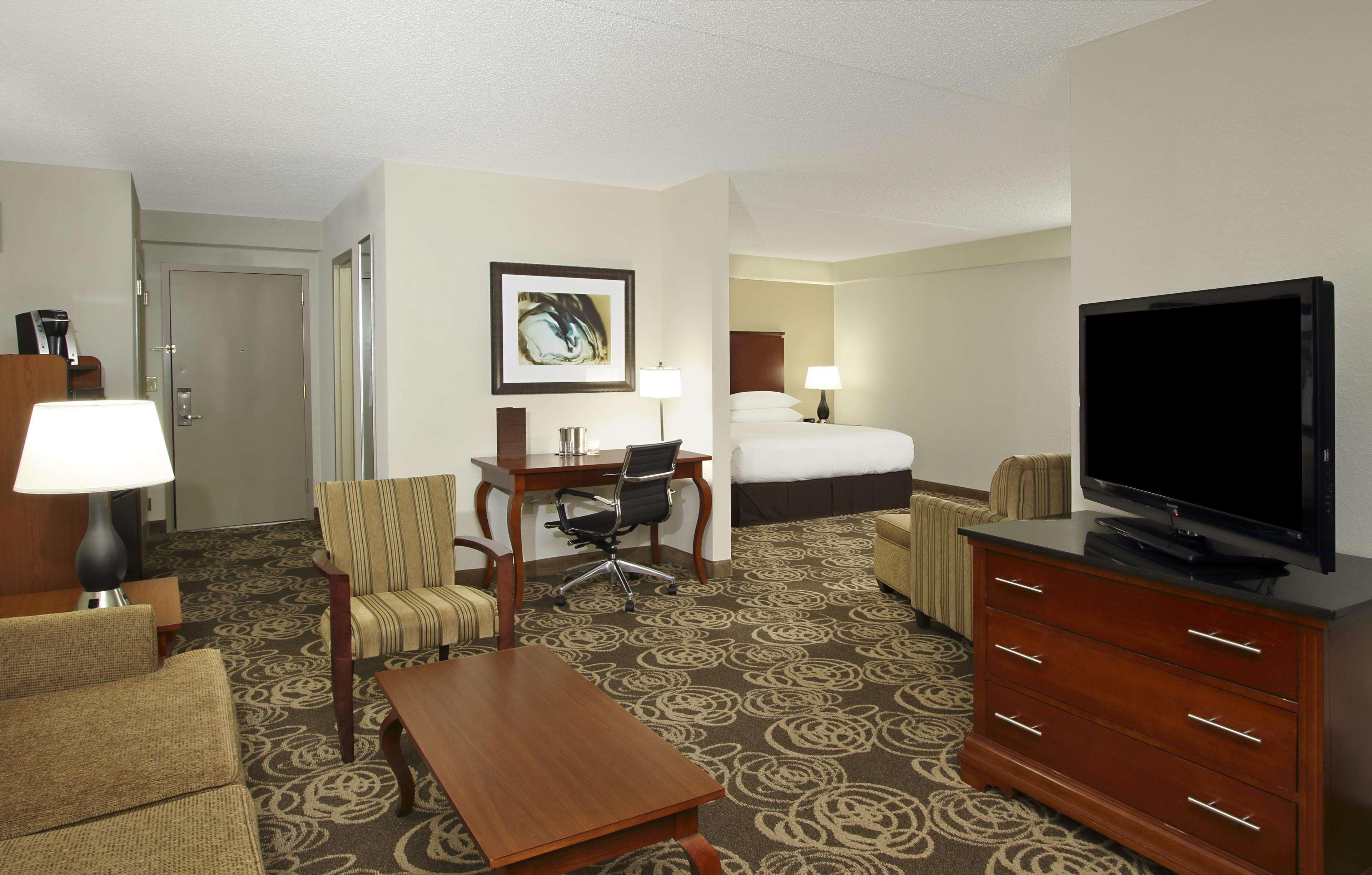 Отель Doubletree By Hilton Маува Экстерьер фото