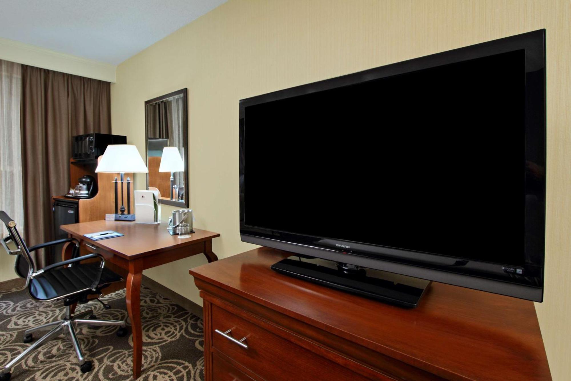 Отель Doubletree By Hilton Маува Экстерьер фото
